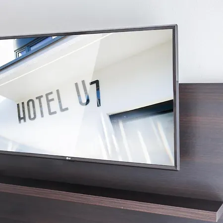 Hotel U7-3